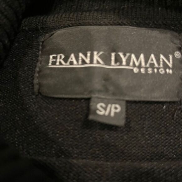 Frank Lyman Women's Turtleneck Sweater, Chiffon Back, Textured Sleeve Size Small - Picture 5 of 8